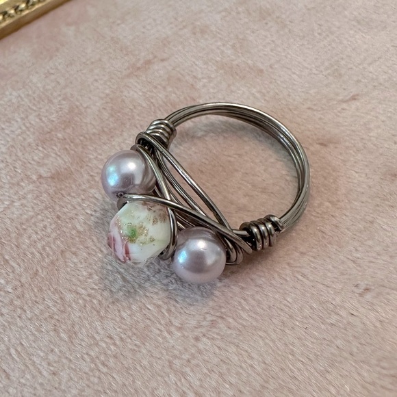 Handmade Wire Wrapped Ring Floral Rose Glass Purple Pearls Metal Hand Done - Picture 1 of 11